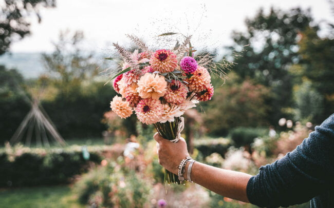 thal-rose bouquet mariage